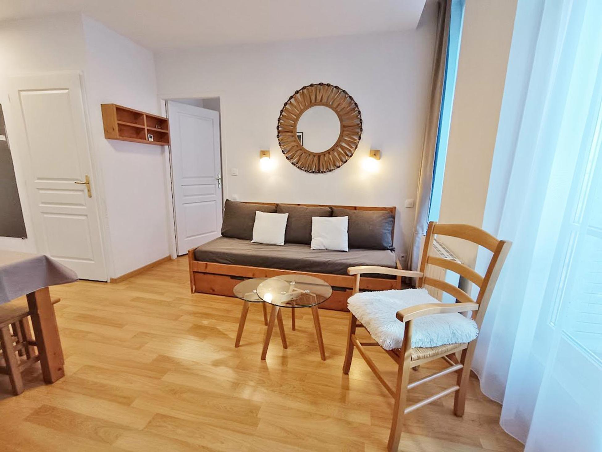 L'Eterlou, T3, Centre Luchon, Wifi, Casier A Skis, Ascenseur, 6 Personnes Bagnères-de-Luchon المظهر الخارجي الصورة
